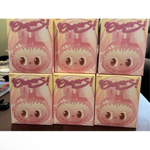 POP MART- LABUBU The Monsters Cheers Series Double Walled Glass - AUTHENTIC - Picture 2 of 7